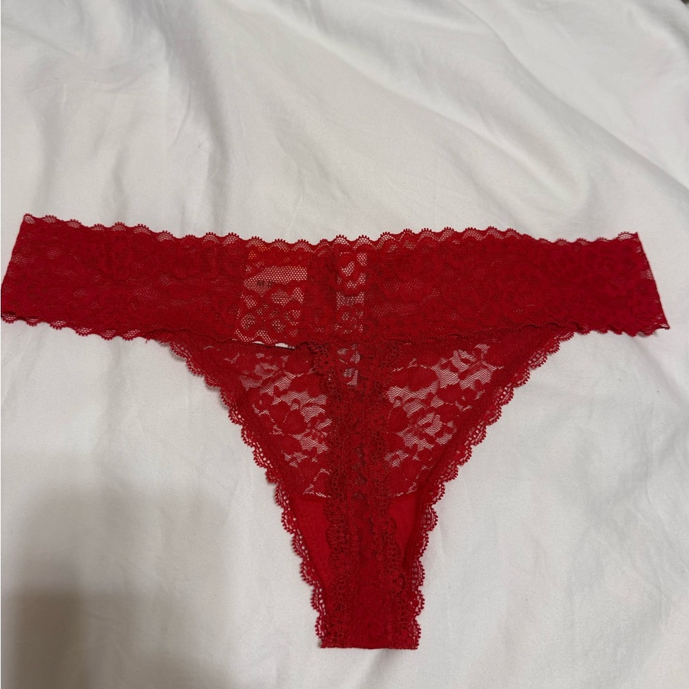 NWT Auden Lace Bikini Panty Set in Red and Black - Picture 8 of 10